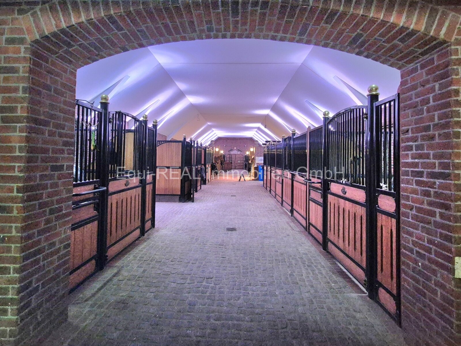 Osnabrück: Reitanlage der besonderen Art Osnabrück: Reitanlage der besonderen Art