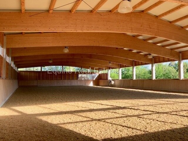 Privat-Reitanlage im Wienerwald